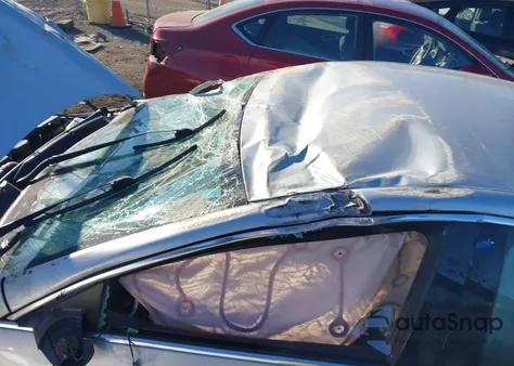 2021 Chevrolet Malibu Fwd Rs z USA, uszkodzony, nr VIN 1G1ZG5ST5MF018190